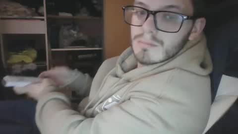 Snapshot of raphaellamane250601 chatting on January 1, 8:15 pm raphaellamane250601 online show from January 1, 8:15 pm