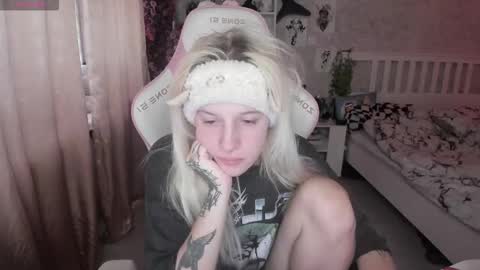 Rapunzel online show from October 6, 1:30 pm