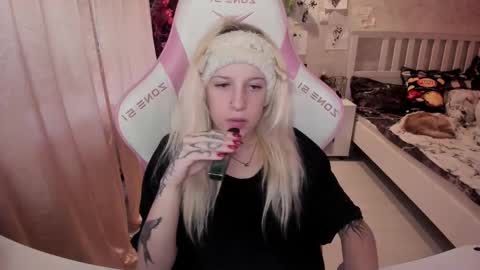 Rapunzel online show from October 28, 1:25 pm