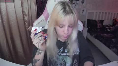 Rapunzel online show from October 31, 10:11 pm