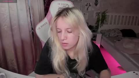 Rapunzel online show from November 15, 1:18 pm