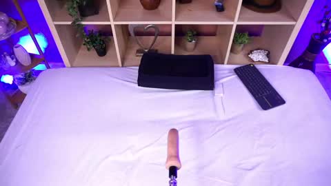 Snapshot of raquel_lust chatting on May 11, 4:40 am Raquel online show from May 11, 4:40 am