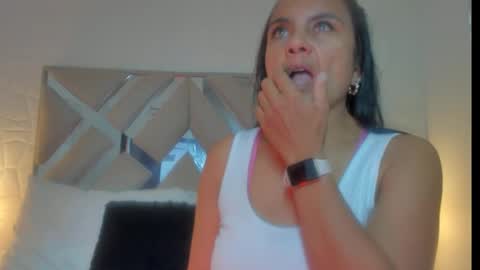 Snapshot of raquel_moore chatting on February 23, 7:17 pm Raquel Moore online show from February 23, 7:17 pm