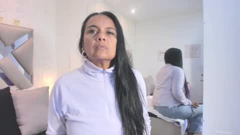 Snapshot of raquel_moore chatting on November 29, 11:35 am Raquel Moore online show from November 29, 11:35 am