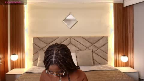 Raquel online show from May 2, 11:59 am