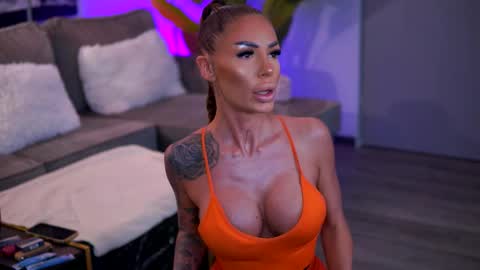 Raquelle online show from November 24, 4:34 am