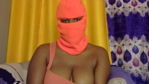 Snapshot of rara_molly chatting on May 3, 7:53 pm rara_molly online show from May 3, 7:53 pm