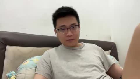 randomnaut online show from December 28, 8:25 pm