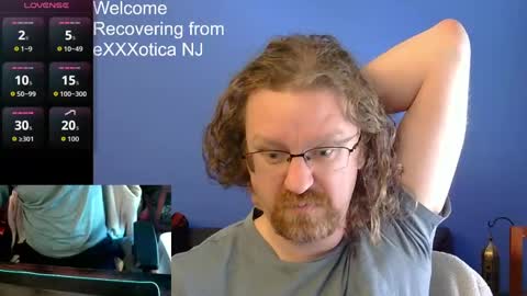 Snapshot of rathie chatting on October 28, 3:47 pm rathie online show from October 28, 3:47 pm