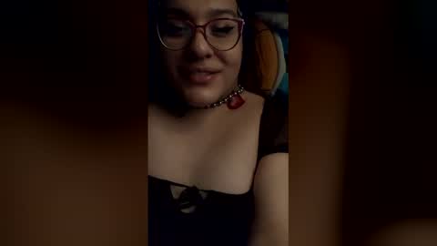 Rattlesnake Bitch 666 online show from December 22, 11:51 am