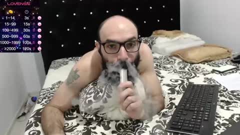 RaulWildBoy27 online show from January 26, 8:45 pm