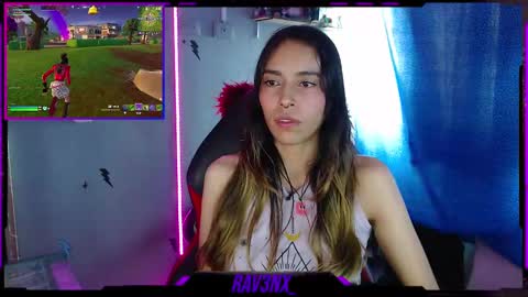   online show from December 10, 10:05 pm