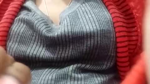 Snapshot of rava_sexy chatting on January 18, 12:42 pm rava_sexy online show from January 18, 12:42 pm