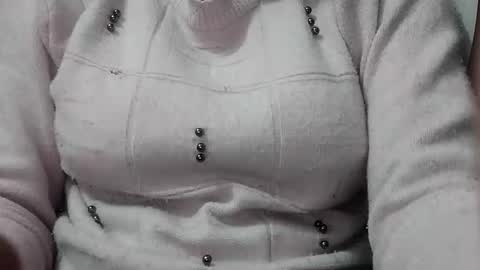 Snapshot of rava_sexy chatting on February 11, 2:49 am rava_sexy online show from February 11, 2:49 am
