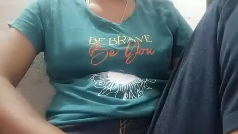 Snapshot of rava_sexy chatting on March 12, 9:59 am rava_sexy online show from March 12, 9:59 am