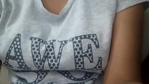 Snapshot of rava_sexy chatting on June 22, 6:43 am rava_sexy online show from June 22, 6:43 am