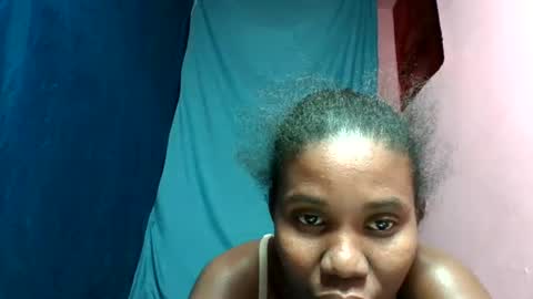 Snapshot of ravelosoma29 chatting on July 20, 2:30 pm ravelosoma29 online show from July 20, 2:30 pm