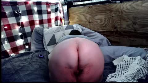 Snapshot of raven_8687 chatting on April 25, 5:10 am Raven online show from April 25, 5:10 am