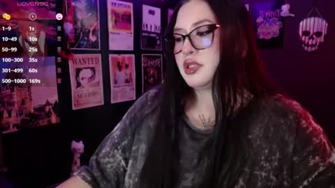 Snapshot of raven_darkk chatting on July 24, 7:01 pm Raven online show from July 24, 7:01 pm
