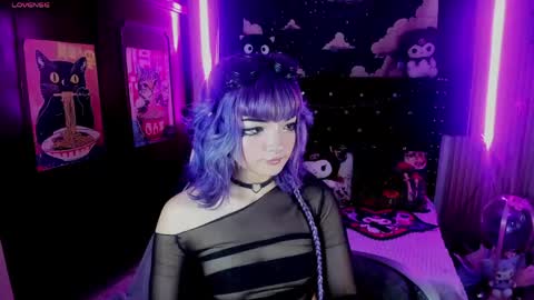 Snapshot of ravencollen chatting on May 14, 8:15 pm ravencollen online show from May 14, 8:15 pm