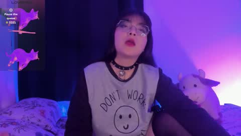 Raven  online show from November 28, 4:48 am