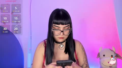 Snapshot of ravendark_666 chatting on June 5, 5:03 am Raven online show from June 5, 5:03 am