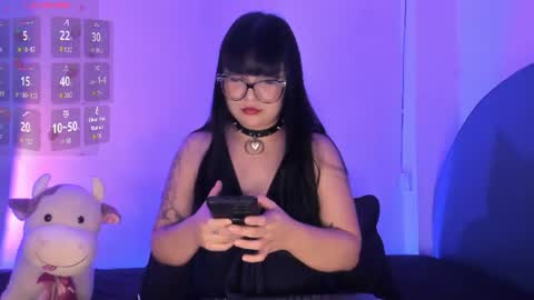 Snapshot of ravendark_666 chatting on August 7, 6:15 am Raven online show from August 7, 6:15 am