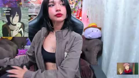 Snapshot of ravenn_20 chatting on July 24, 11:30 am RavenN online show from July 24, 11:30 am