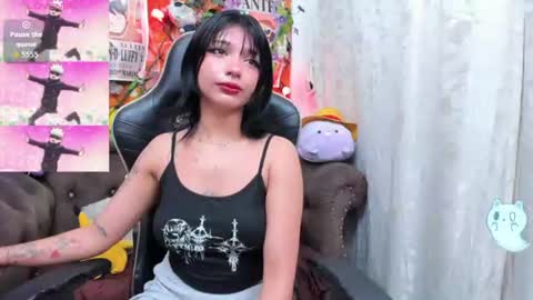 Snapshot of ravenn_20 chatting on July 28, 11:39 am RavenN online show from July 28, 11:39 am