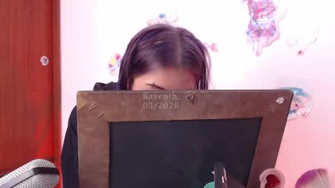 Snapshot of raventh_ chatting on May 16, 12:04 pm raventh_ online show from May 16, 12:04 pm