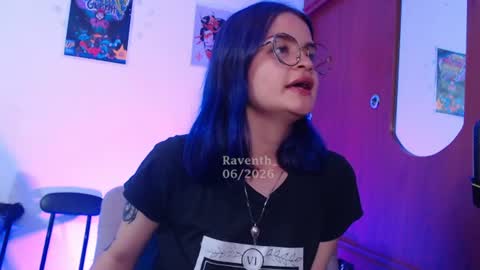 Snapshot of raventh_ chatting on June 12, 3:27 am raventh_ online show from June 12, 3:27 am