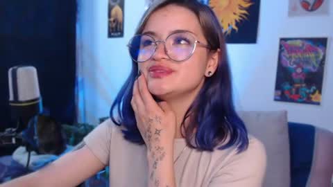 Snapshot of raventh_ chatting on July 18, 4:27 am raventh_ online show from July 18, 4:27 am