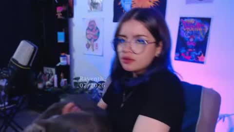 Snapshot of raventh_ chatting on August 1, 3:06 am raventh_ online show from August 1, 3:06 am