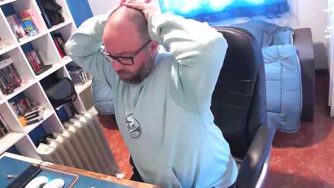 ravingr3d3 online show from March 16, 9:02 am