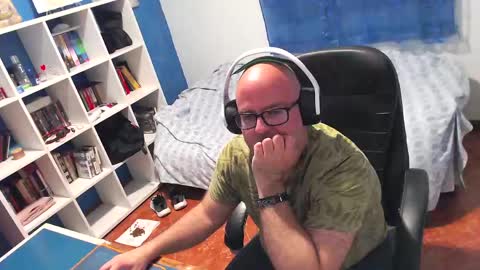 ravingr3d3 online show from April 24, 11:40 pm