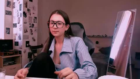 Alia Mereyn online show from October 7, 12:46 pm