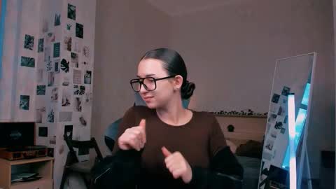 Alia Mereyn online show from October 16, 1:34 pm
