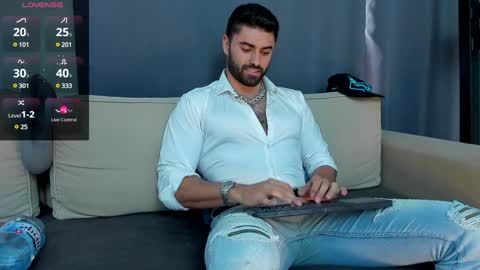 Adam online show from December 4, 9:07 am