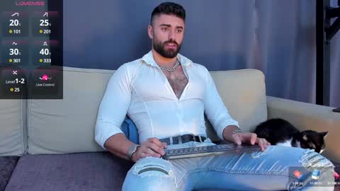 Adam online show from December 21, 9:33 am