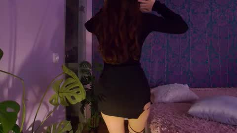 Snapshot of rawdare chatting on October 15, 4:18 pm Lillian online show from October 15, 4:18 pm