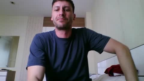 Snapshot of rawdr3 chatting on July 1, 5:20 am rawdr3 online show from July 1, 5:20 am