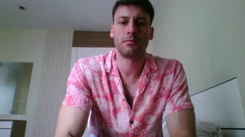 Snapshot of rawdr3 chatting on July 6, 7:27 am rawdr3 online show from July 6, 7:27 am