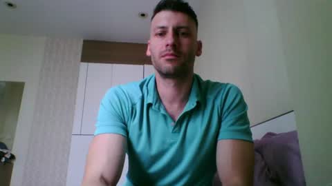 Snapshot of rawdr3 chatting on July 8, 7:24 am rawdr3 online show from July 8, 7:24 am