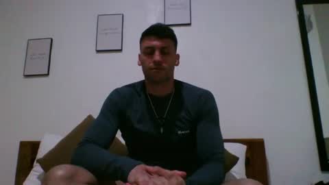 Snapshot of rawdr3 chatting on August 1, 6:01 am rawdr3 online show from August 1, 6:01 am