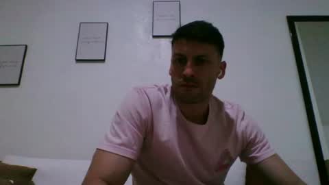 Snapshot of rawdr3 chatting on August 2, 1:42 pm rawdr3 online show from August 2, 1:42 pm