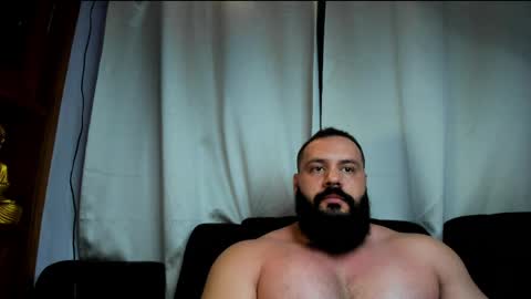 Snapshot of rawmathews chatting on May 8, 1:00 am rawmathews online show from May 8, 1:00 am