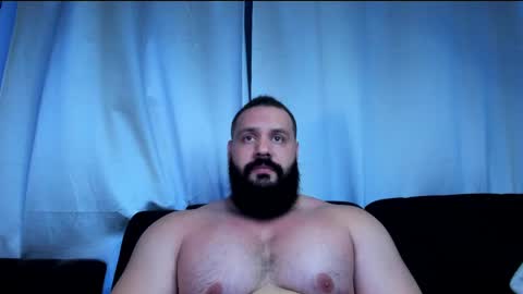 Snapshot of rawmathews chatting on May 9, 1:33 am rawmathews online show from May 9, 1:33 am