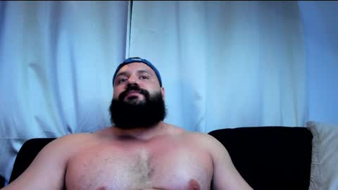 Snapshot of rawmathews chatting on May 18, 4:07 am rawmathews online show from May 18, 4:07 am