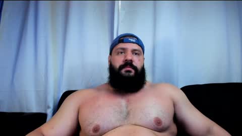 Snapshot of rawmathews chatting on May 23, 7:18 pm rawmathews online show from May 23, 7:18 pm