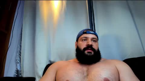 Snapshot of rawmathews chatting on May 29, 2:31 am rawmathews online show from May 29, 2:31 am